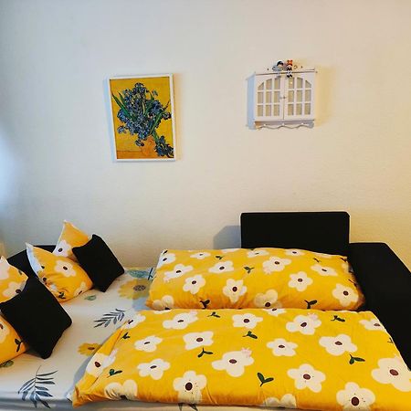 Ferienwohnung Schoene Wohnung 2D-Gebaeude Mit Mini-Garten Schönwalde Dış mekan fotoğraf